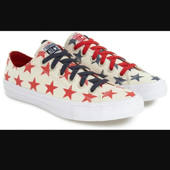 NWT Converse Chuck II Reflective Star Print Shoes - Picture 3 of 9